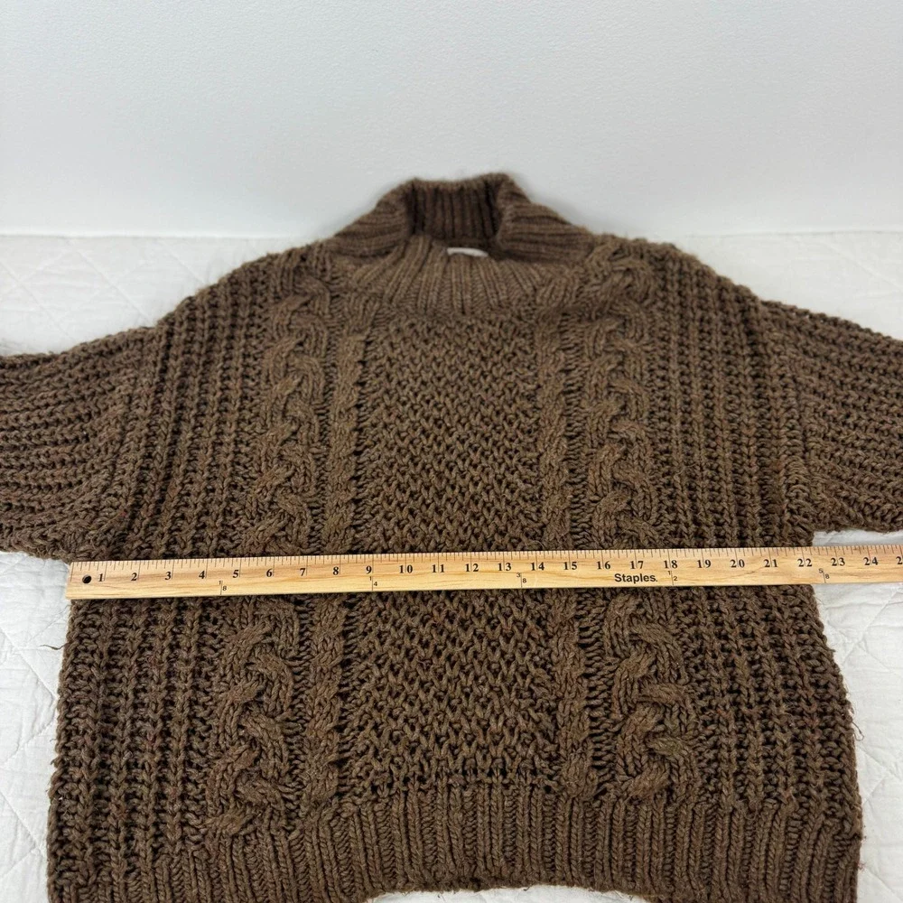Universal Thread Chunky Brown Cable Knit Mock Neck‎ Sweater Size M Fisherman